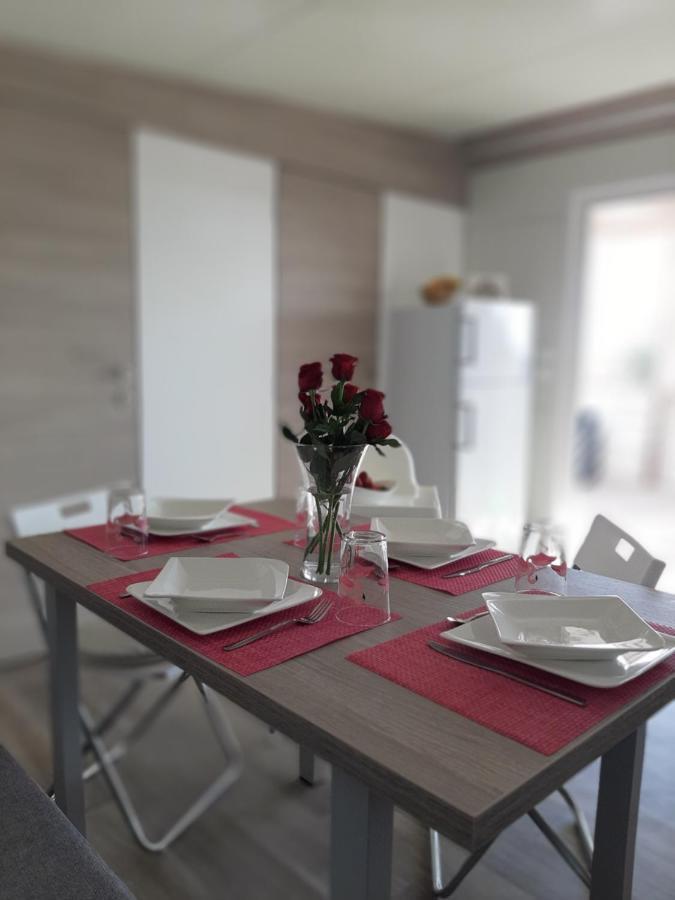 Mobile Home Whit Sea View Lavojesa Drage Buitenkant foto